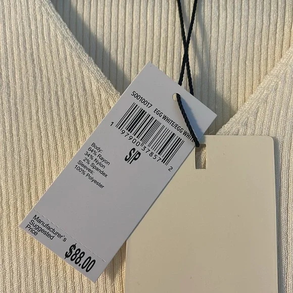 Industry Cream Sweater - Picture 4 of 5